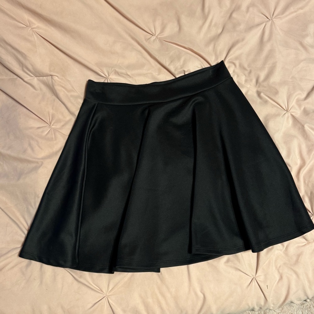 Black Mini Skater Skirt for Women - Picture 4 of 7
